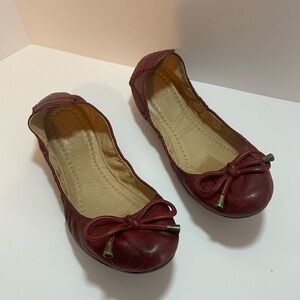Frye Carson Collapsible Ballet Flats Womens Size 6.5M (runs small) Red